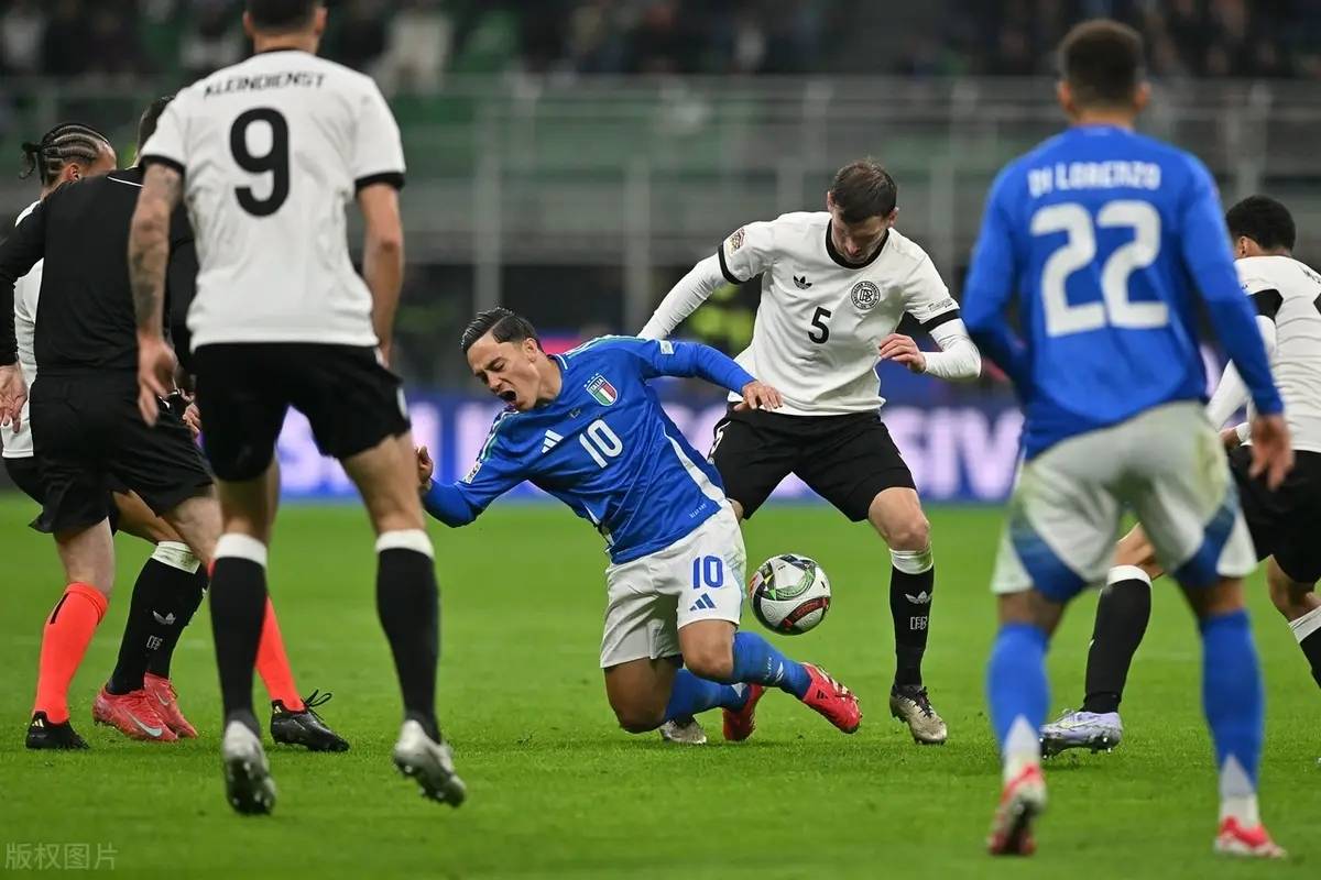 开云体育下载-关于德国大比分取胜：欧预赛轻松晋级小组领跑的信息