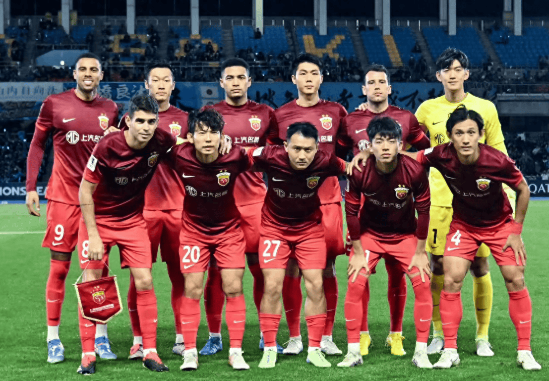 关于代表中国的球队集体晋级，亚冠冠军梦想启航的信息