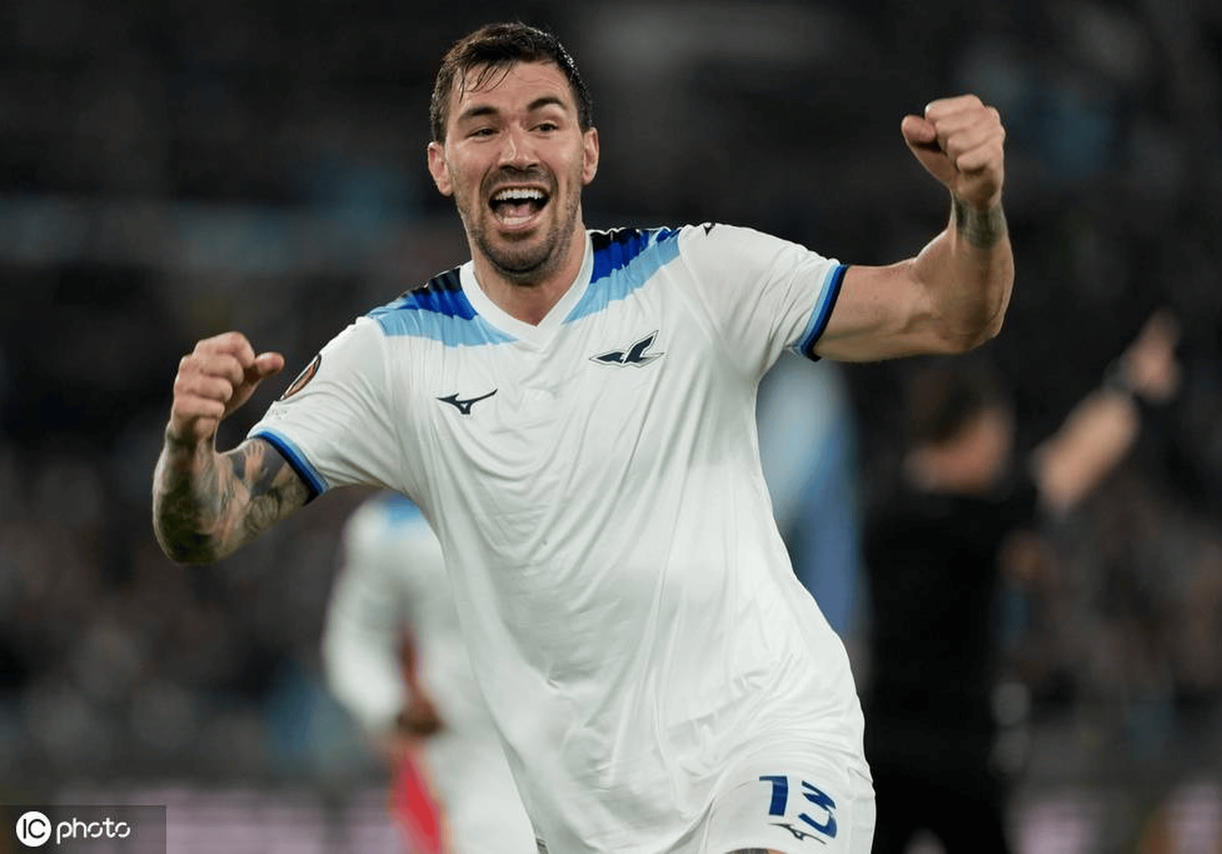 拉齐奥:力争主场胜利,为球迷喝彩的简单介绍 拉齐奥:力争主场胜利,为球迷喝彩的简单介绍