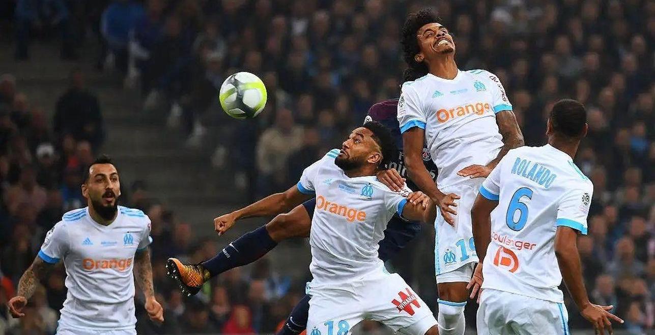 开云体育入口-那不勒斯主场逼平维罗纳，遭遇大比分的简单介绍