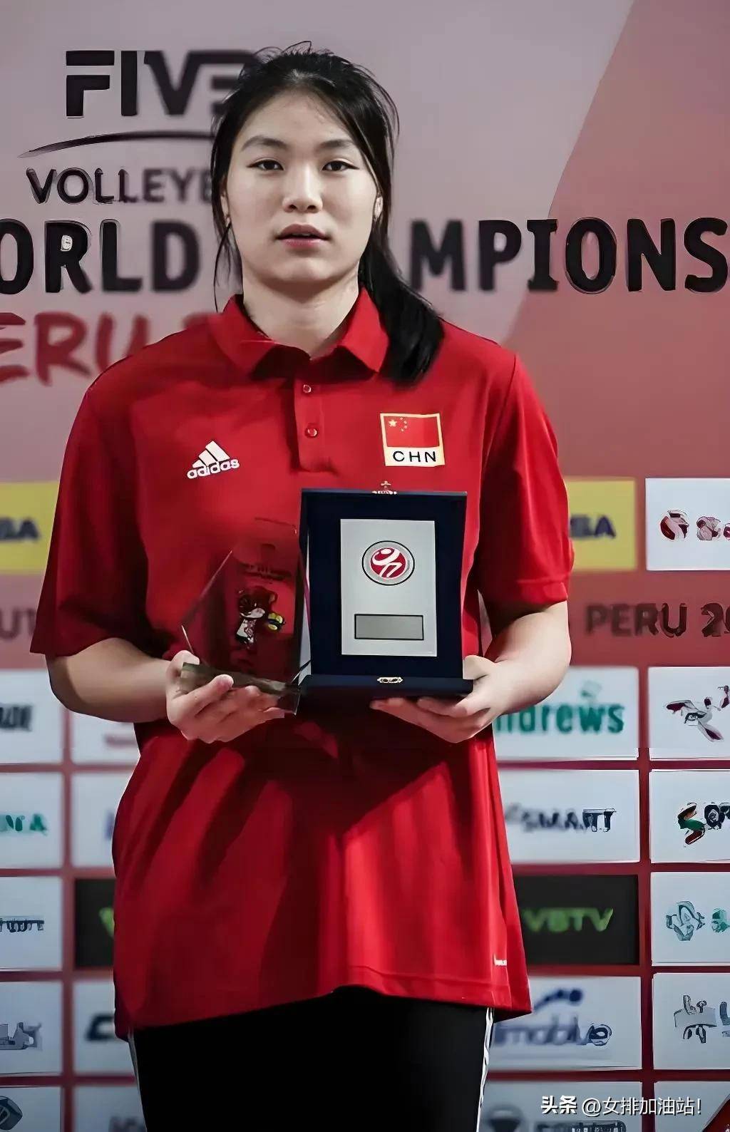 开云体育入口-关于女排半决赛惜败，郎平赞助教完成出色表现的信息