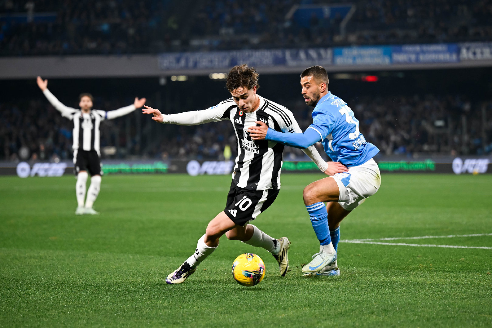 包含那不勒斯后卫莫防送点,遗憾输球的词条 包含那不勒斯后卫莫防送点,遗憾输球的词条