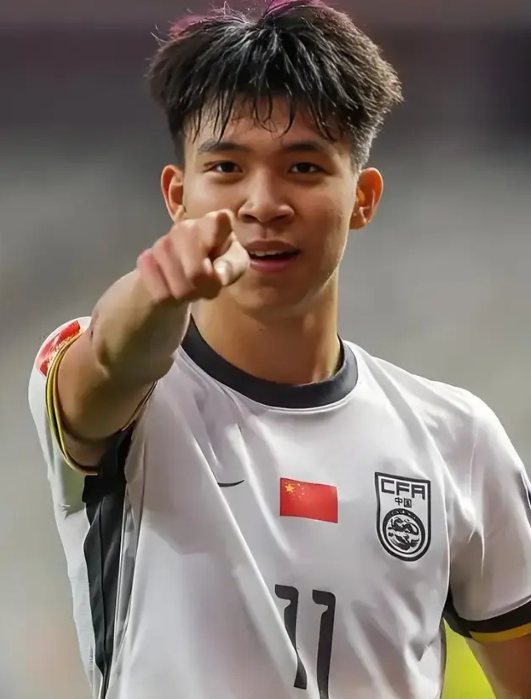 包含技高一筹,实力雄厚展现绝佳球艺的词条 包含技高一筹,实力雄厚展现绝佳球艺的词条