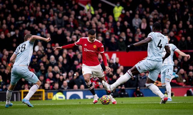 曼联主场告捷，球队状态回暖