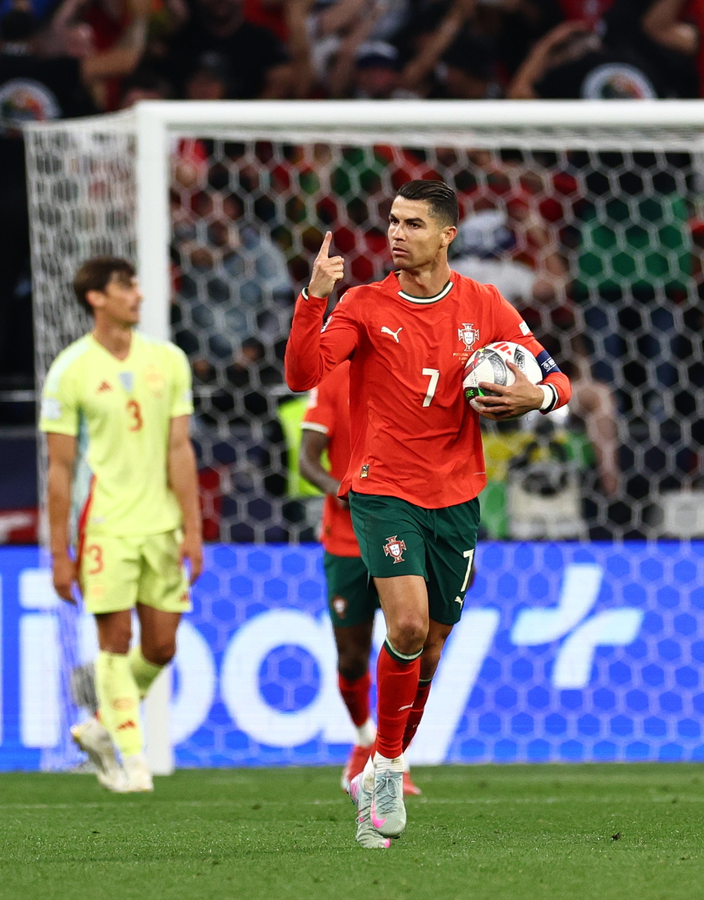 开云体育APP下载-关于葡萄牙代表团昂首挺胸，再获佳绩的信息