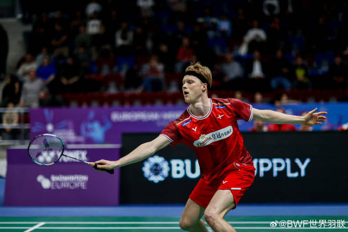 羽毛球团体赛中丹麦队夺冠 羽毛球团体赛中丹麦队夺冠