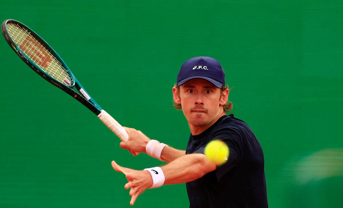 网球项目:西班牙选手逆转胜利 网球项目:西班牙选手逆转胜利