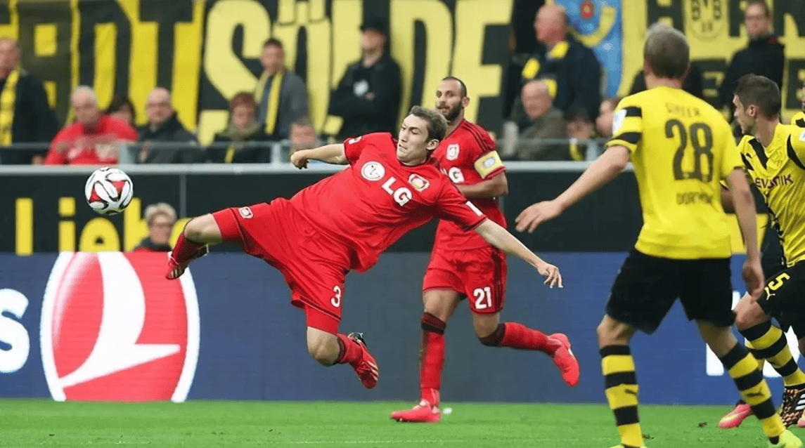 包含不来梅客场逼平了RB莱比锡,保持不败势头的词条 包含不来梅客场逼平了RB莱比锡,保持不败势头的词条