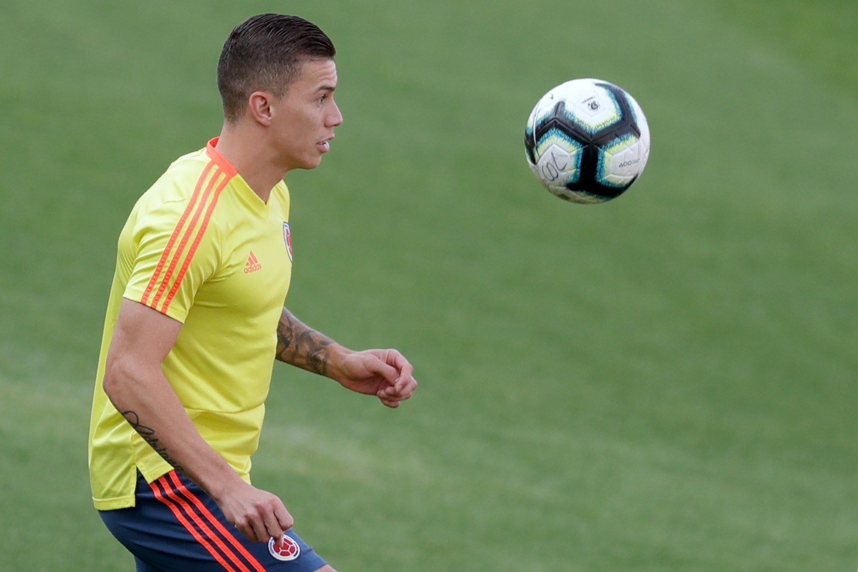 哥伦比亚队赢得欧锦赛历史胜利 哥伦比亚队赢得欧锦赛历史胜利