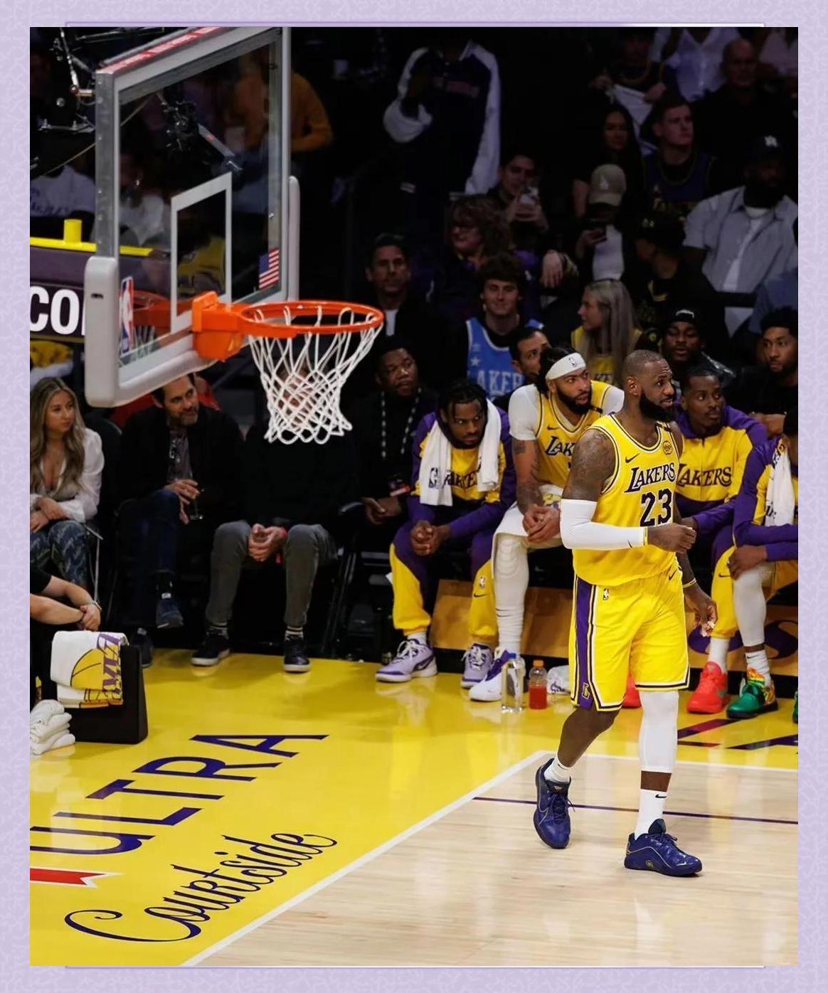 开云体育入口-湖人客场击败猛龙，继续胜利连胜