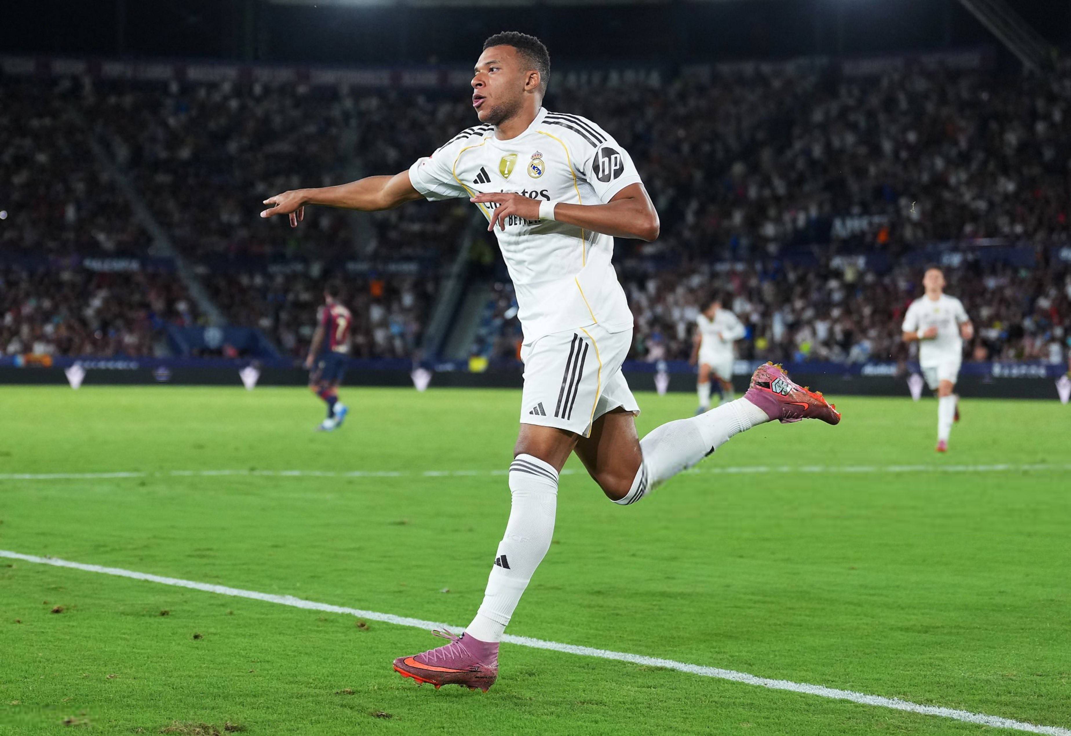 开云官网-芝加哥公牛轻取CLG，姆巴佩完成史诗逆转宿命之战半决赛，引爆全场热议的简单介绍