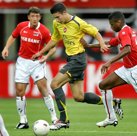 加拿大翻盘克罗地亚,范佩西统治全场的简单介绍 加拿大翻盘克罗地亚,范佩西统治全场的简单介绍