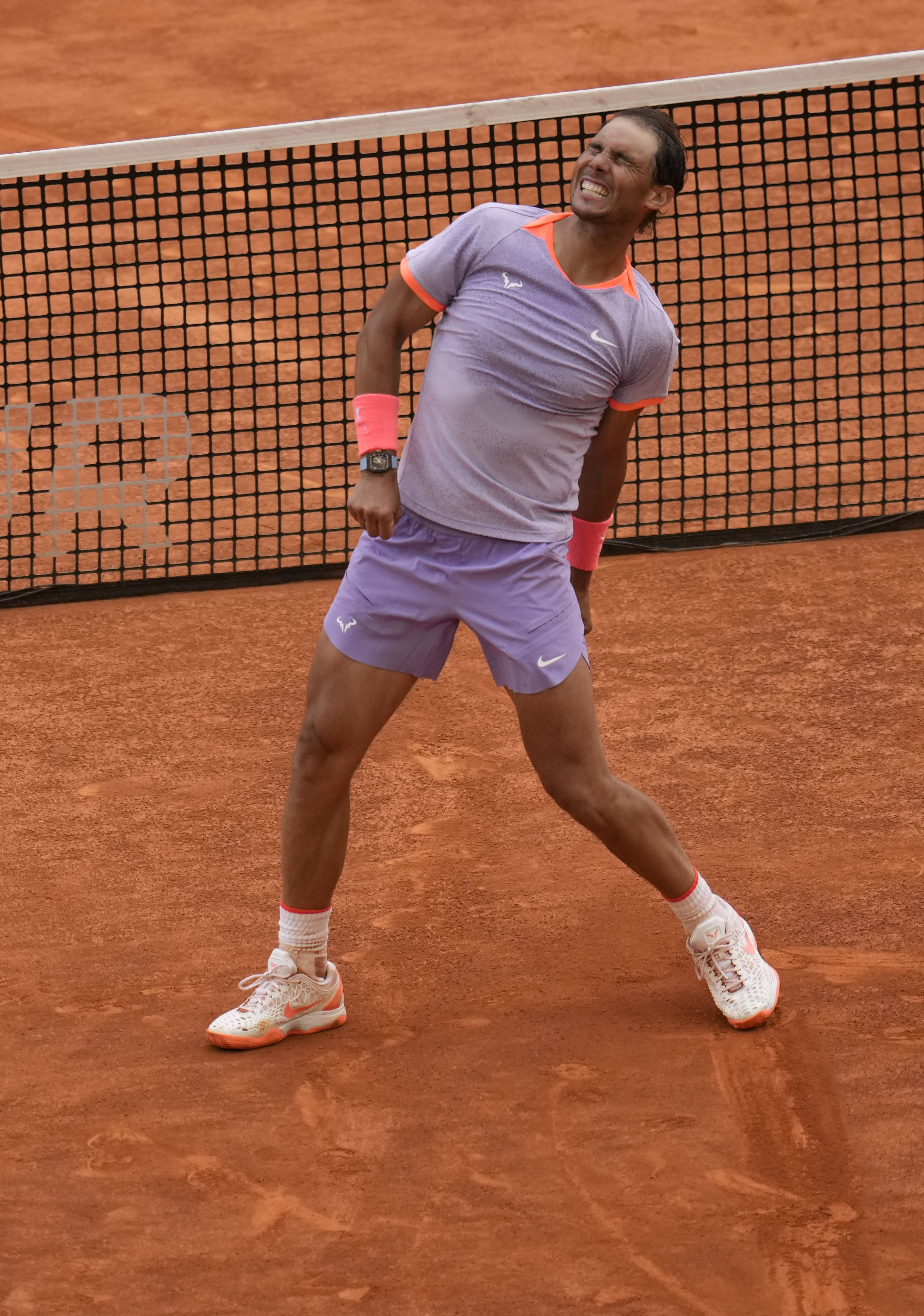 关于西班牙网球队完胜欧洲网球队，纳达尔统治全场的信息